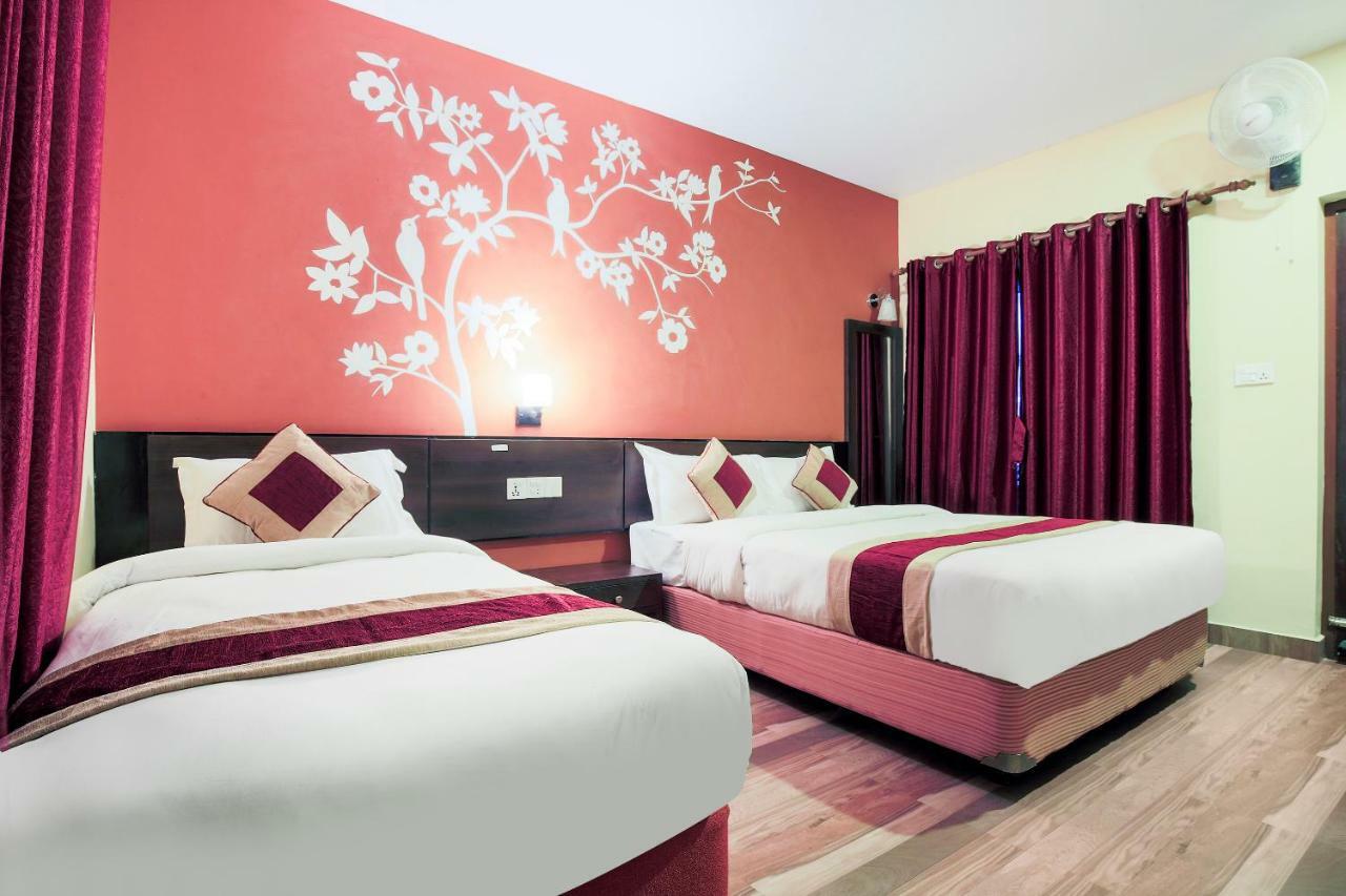 Vision Safari Pvt Ltd Hotel Sauraha Exterior foto